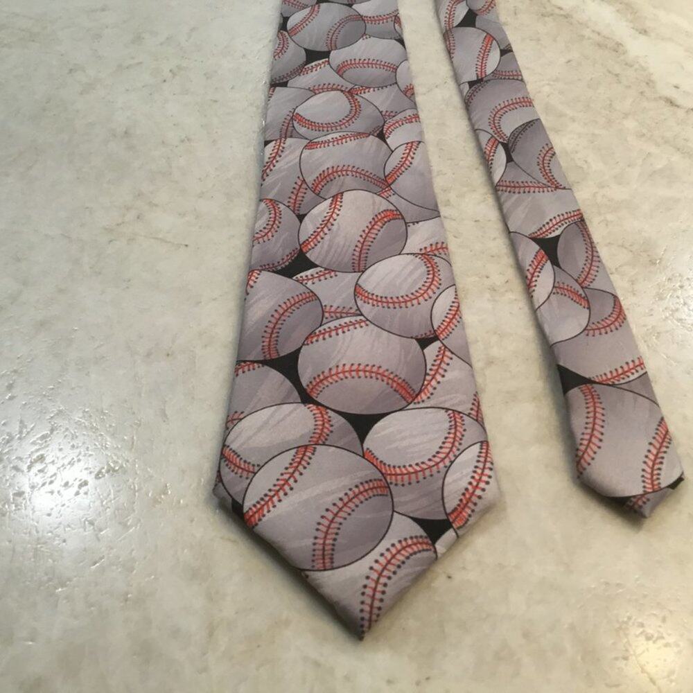 KEITH DANIELS BASEBALL TIE